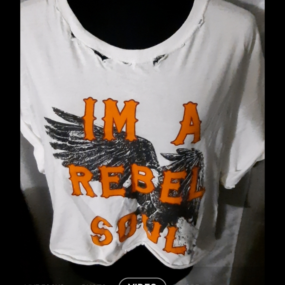 Crop Top - Picture 2 of 3